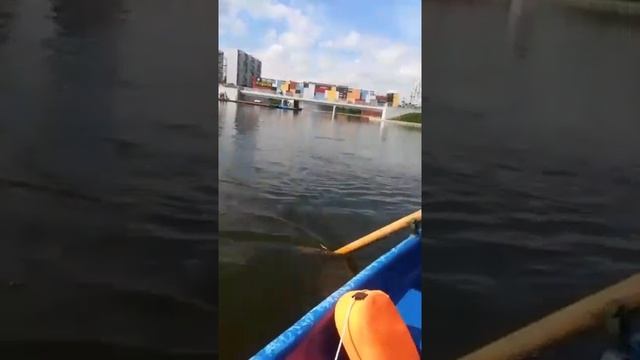 Плыви, лодочка, плыви! смотреть онлайн
