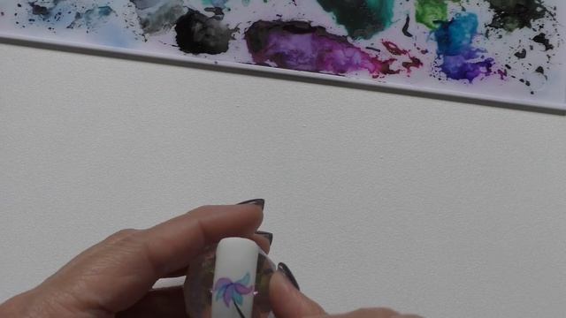 Рисуем цветок фентези акварельными красками //DIY //watercolor on nails смотреть онлайн