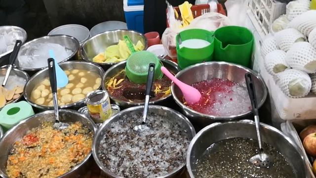 Шмотки и продуктовый рынок в Камбодже смотреть онлайн