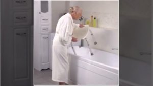 Стул Титан для ванны и душа