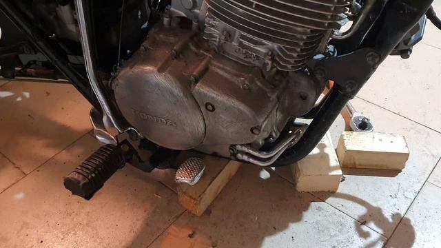 CB400SS #4: Как очистить хромовые детали смотреть онлайн