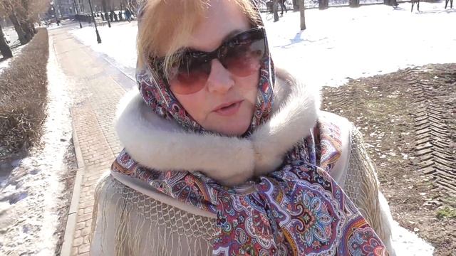 Прогулки&болталки)) #павловопосадская#шаль#платок#зима#намотка#прогулка смотреть онлайн
