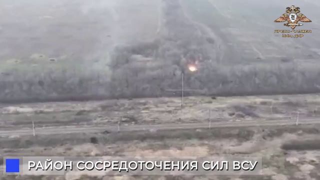 Видео уничтожения украинских боевиков артиллерией 3 бригады 1 АК .mp4 смотреть онлайн