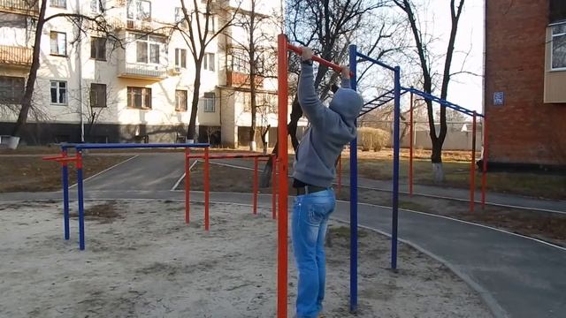Турник передача эстафеты... смотреть онлайн