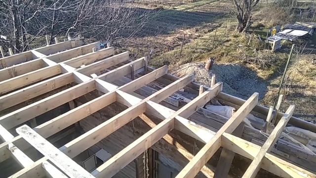 Перекрытие первого этажа. Деревянные лаги с шагом.19 октября 2022 г. смотреть онлайн