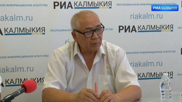 В Элисте пройдет турнир по настольному теннису памяти Анатолия Куберлинова смотреть онлайн