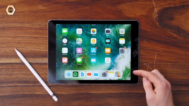 Điểm mạnh, điểm yếu của iPad 2018 cuối năm 2020 | Nên cân nhắc kĩ trước khi mua! dReviews смотреть онлайн