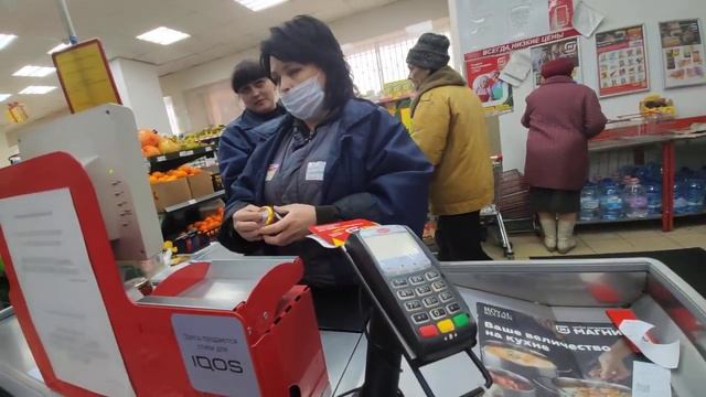 ДЕГУСТАЦИЯ КРАСНОЙ ИКРЫ в МАГНИТЕ смотреть онлайн