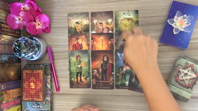 Где он сейчас и с кем?! Что в его жизни происходит? Расклад на картах таро. смотреть онлайн