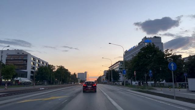 Warsaw - Evening Drive Through Downtown - 4K смотреть онлайн