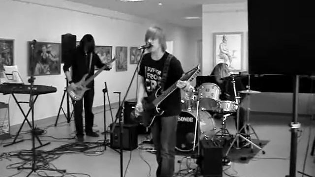 Swift Feed - гнойное сердце смотреть онлайн