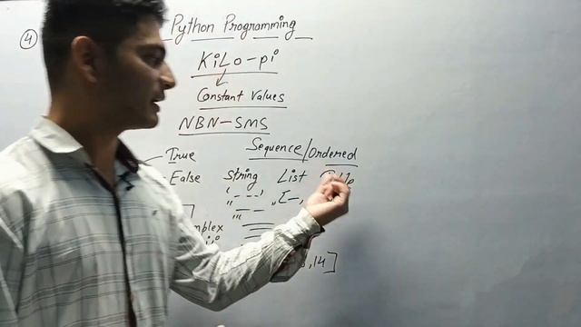 Literals / Data Types in Python | Python Programming | Edutainment #4 смотреть онлайн