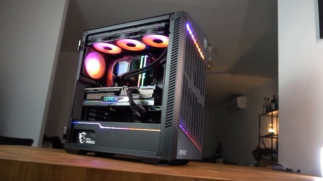 ULTIMATE MSI Gaming rig ($2300) RTX 4080 i7-13700k смотреть онлайн
