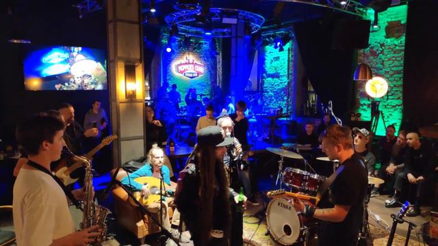 Diezel Jam-Session & Alina Pash смотреть онлайн