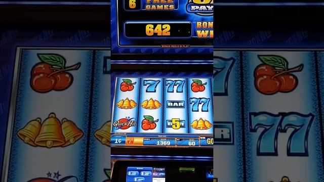 Quick Hit Slot Game Bonus Round! The D Casino Downtown Las Vegas Fever Fremont Street Experience смотреть онлайн