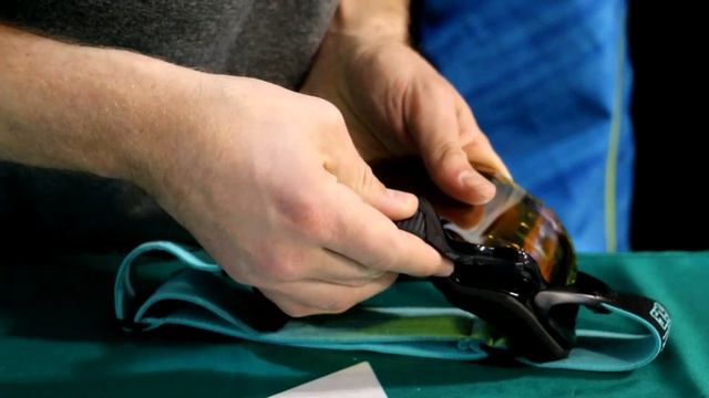 How to change a 509 Sinister X5 Goggle Lens смотреть онлайн