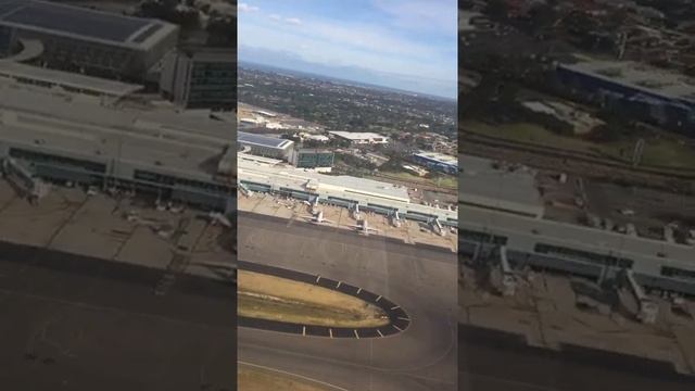 Take off Adelaide Airport Australia смотреть онлайн