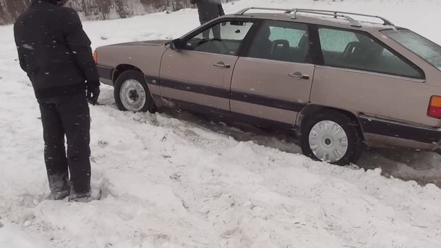 Audi 100 2,3 Quattro Test