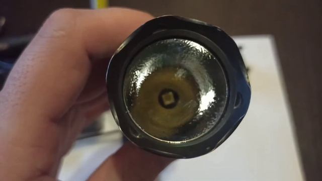 Тактический, охотничий, подводный фонарь фирма ArmyTek " Viking Pro " Зарядное устройство, Креплени смотреть онлайн