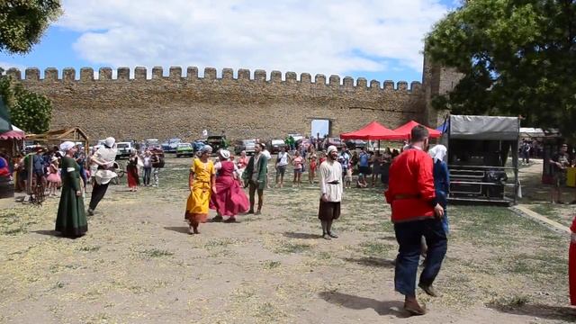 Карпе Дием, Carpe Diem   Домино файв
