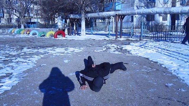 отжимания на 1 руке смотреть онлайн