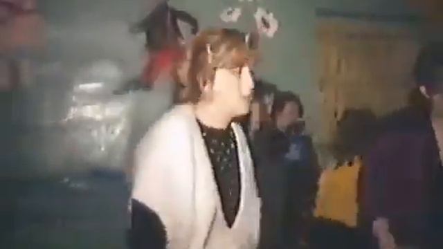 Дискотека 90. Уникальные кадры. #редкиекадры #любительскаякамера #дискотека90х #прошлое #ностальгия