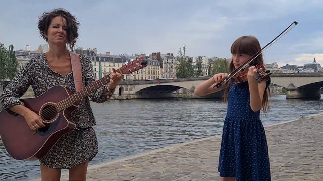 Vanessa Paradis, M - La seine, cover à La Seine 🤣 Violon, guitare, duo mère & fille смотреть онлайн