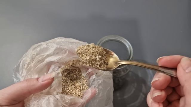 ПЬЮ И ОЖИВАЮ ДЕНЬ ЗА ДНЁМ! СНИЖАЕТ ДАВЛЕНИЕ, ГУСТУЮ КРОВЬ ДЕЛАЕТ ЖИДКОЙ! УЛУЧШАЕТ СЛУХ И ПАМЯТЬ! смотреть онлайн