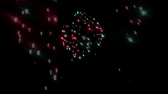 Салют в городе Волчанск смотреть онлайн