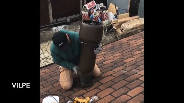 Монтаж системы вентиляции на основе крышного вентилятора VILPE EСo 190 (тип "Стандарт"). смотреть онлайн