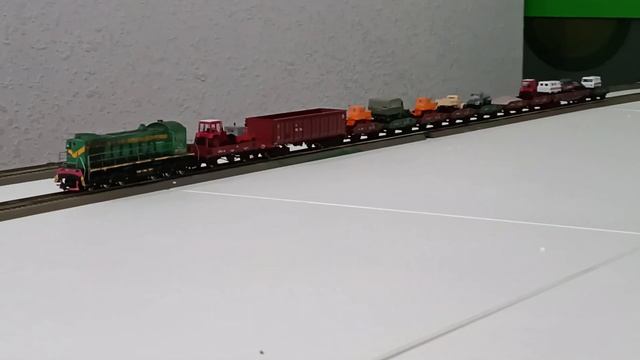 Тэм2 sound DCC. 1/87 с грузовым поездом . Вл 19 с пассажирским. св джд 3.01.2023 смотреть онлайн