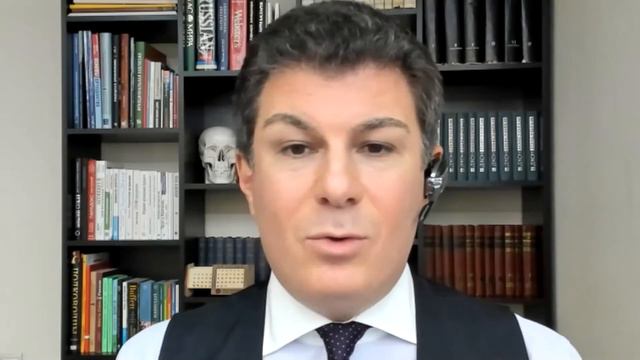 Под колпаком 125. Вербовка. Макс Колпаков и Олег Брагинский смотреть онлайн