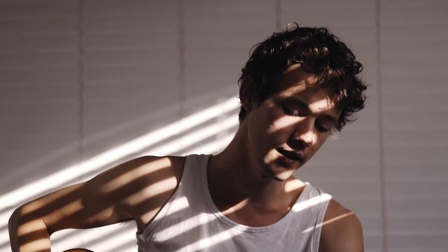 Henning May - The Needle And The Damage Done (Neil Young Cover) - CARDINAL SESSIONS