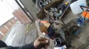 Замена передних ступичных подшипников и опоры двигателя с подвесным подшипником привода Peugeot 206