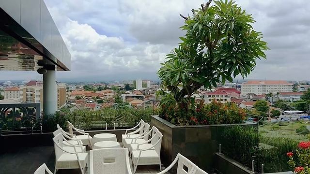 JOGJA / Yogyakarta Travel Guide + Attractions Map