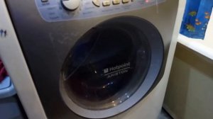 Отжим стиральной машины Hotpoint Ariston AQSF 05S