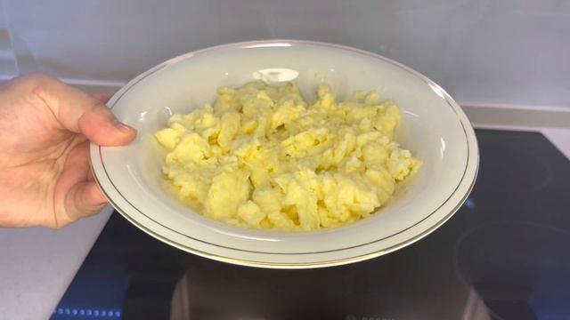 Готовим скрэмбл на завтрак. Очень вкусный и простой завтрак? смотреть онлайн