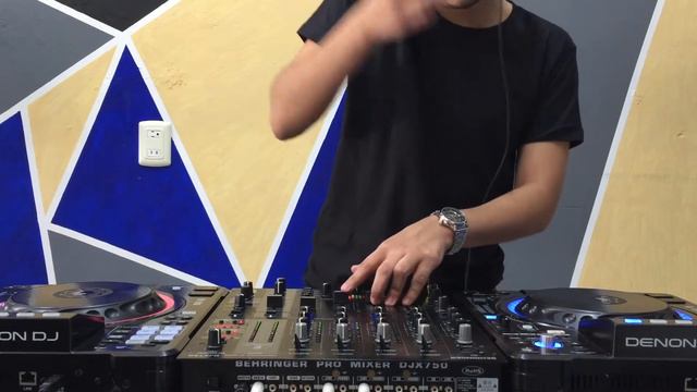 Tech House Mix #2 By DavG Dj смотреть онлайн