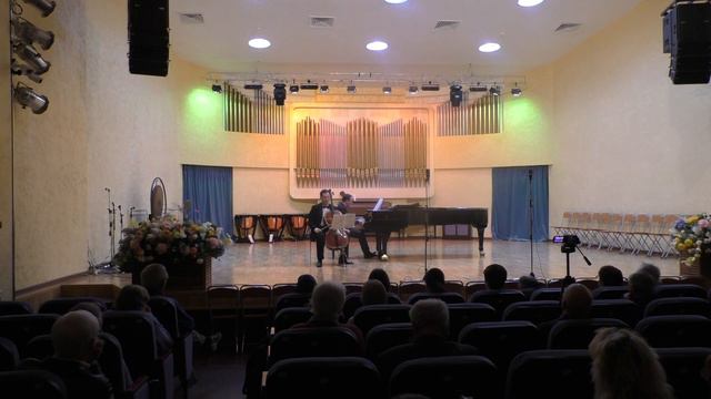 Eugene Prokoshin (cello) & Alexander Osminin (piano) play Salim Krymskiy Suite. смотреть онлайн