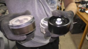 Замена ролика натяжения ремня навесного оборудования на Хендай Солярис (Киа Рио) Экономия Авто