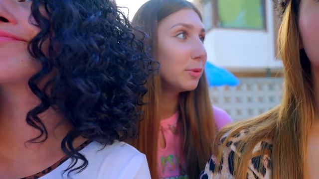 КОНКУРС! САМАЯ ГЛАМУРНАЯ ДЕВУШКА В ШКОЛЕ BUNNY!! ДИАНА И ПОДРУЖКИ BUNNY ПРИНИМАЮТ УЧАСТИЕ! смотреть онлайн