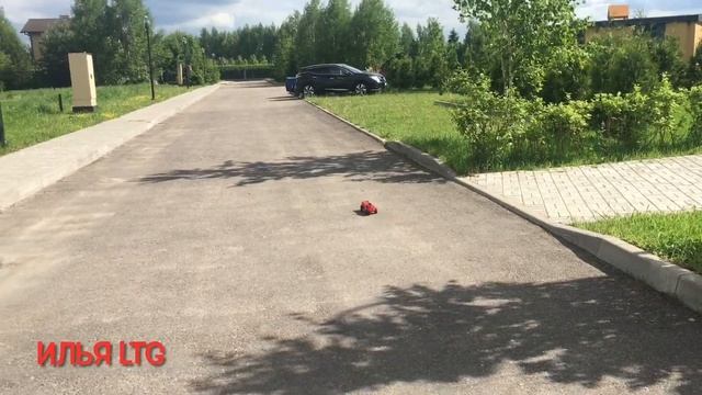 Реванш!!! Илья LTG VS Артём. ( FERRARI 375 F1 VS Киндер Пингви) /соревнование на машинках смотреть онлайн