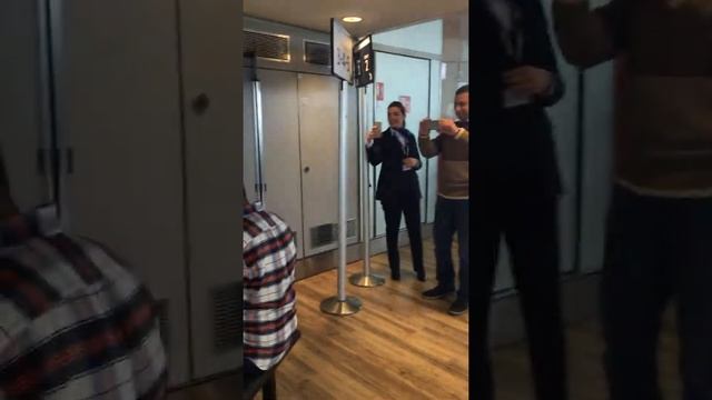 Piano in PARIS - Charle de gaulle airport (Omar Khayrat- am ahmed) смотреть онлайн