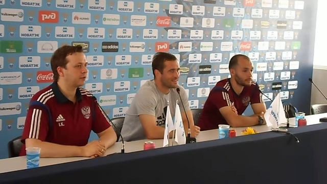 10.06.14. Кержаков и проблемы с микрофоном смотреть онлайн