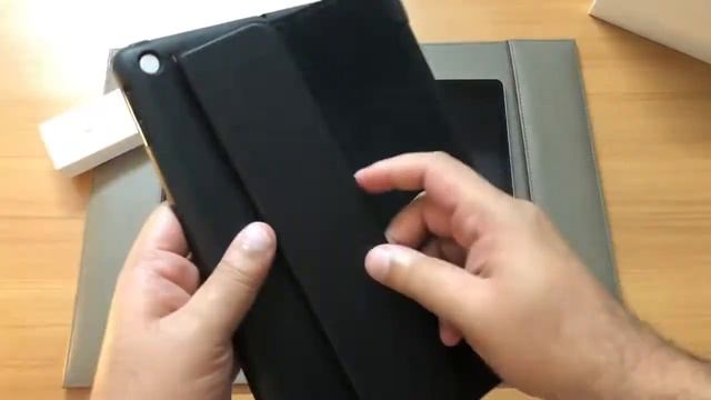 Ron Reviews - ipad 2018 9.7 inch case with Apple Pencil and adapter holder смотреть онлайн