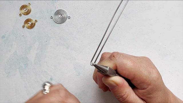 How To Make Wire Spirals - Step By Step Beginner Tutorial #wirewrap #tutorials  #beginnerfriendly