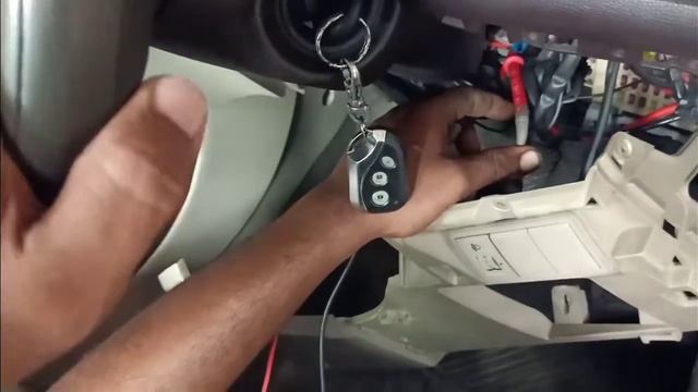 Hyundai i20 petrol ! EPS light on steering hard !! Steering hard ho Gaya kya Karen !! Cartech смотреть онлайн