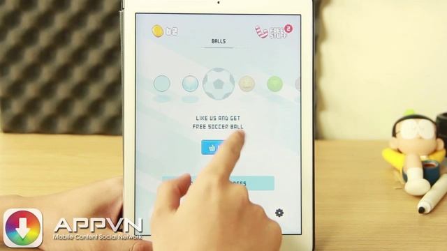 [Game] Snow Roll - Xiếc Bóng Với Chym Xanh - AppStore.Vn смотреть онлайн