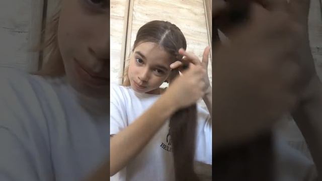 Как заплетать косички на одной пряди смотреть онлайн