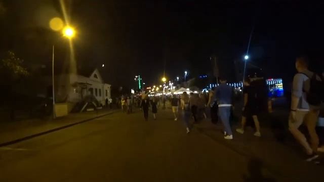 Самая тусовочная улица в Минске там должен побывать каждый смотреть онлайн